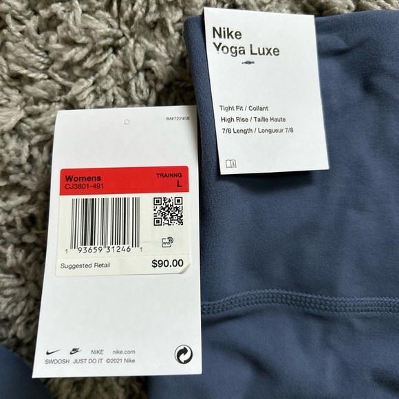 Women’s Nike yoga dri-fit pants - Picture 5 of 8